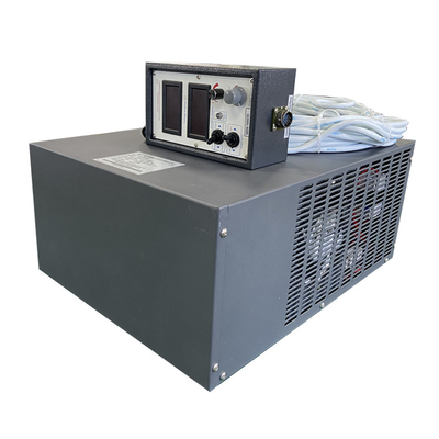 購入 8V 1000A 8KW AC 415Vは傾斜路機能と調節可能な3段階のDC電源入れた オンライン製造